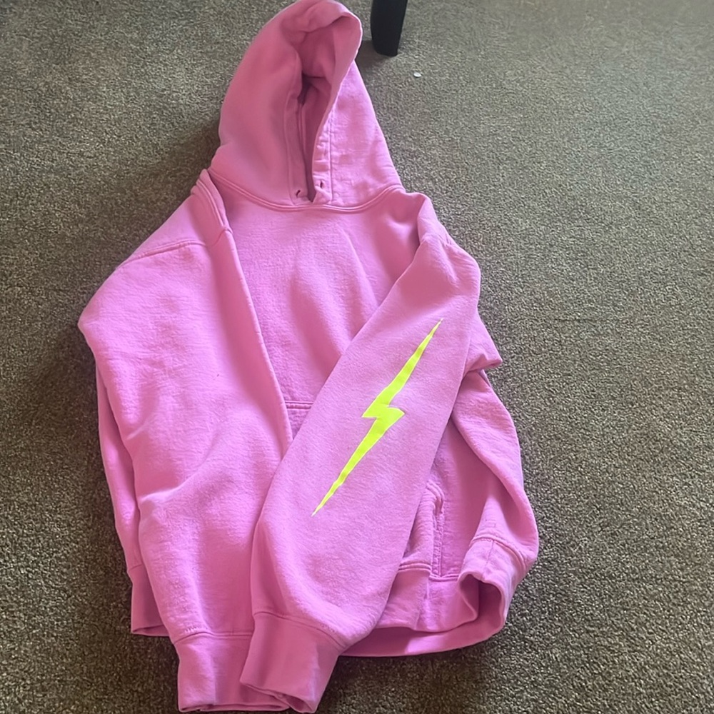 STARFIT Pink Lightning Bolt Sweatshirt